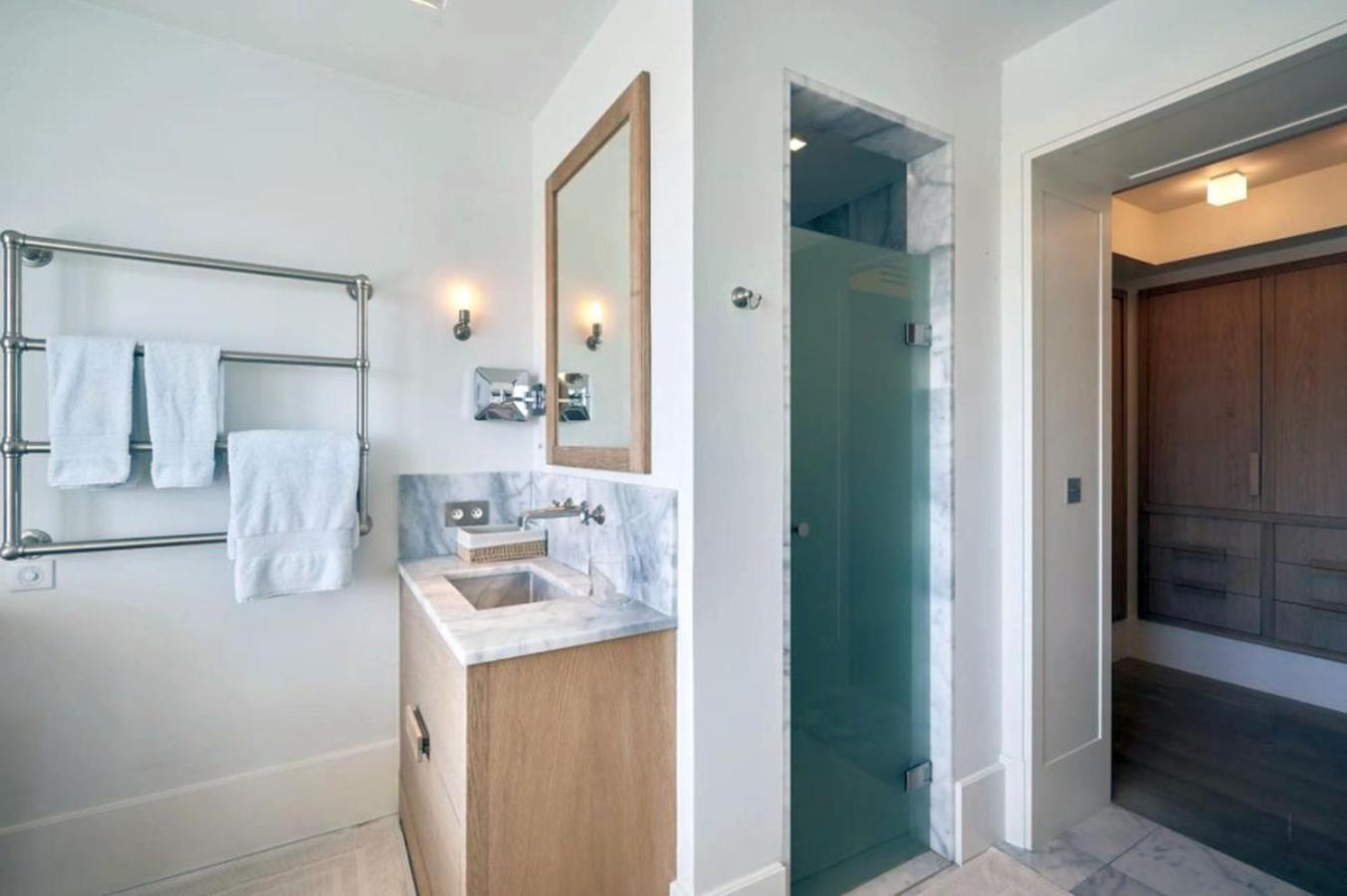 With Panoramic Sea Views And Heated Pool In La Californie Villa *